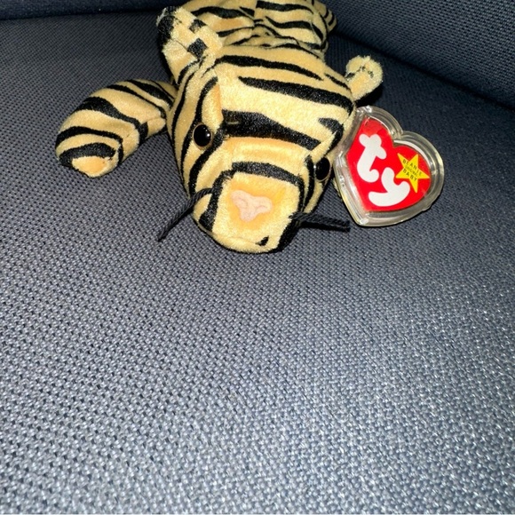 Ty Beanie Baby Tiger Plush - Picture 10 of 10